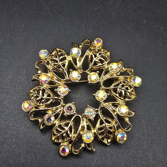 Aurora Borealis Rhinestone Flower Brooch Wreath Gold Tone Vintage Jewelry - Picture 1 of 7